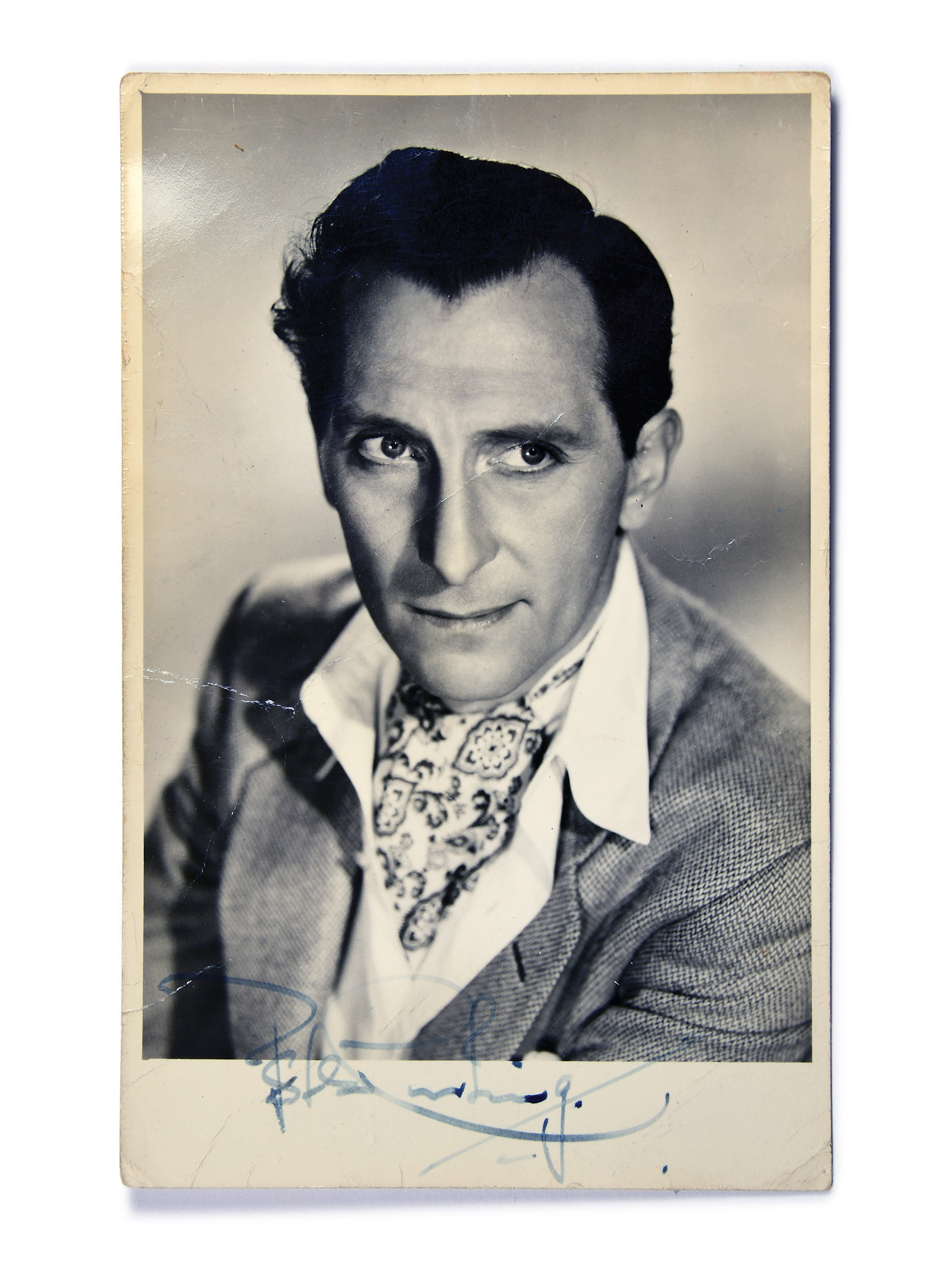 Signed photograph of Peter Cushing